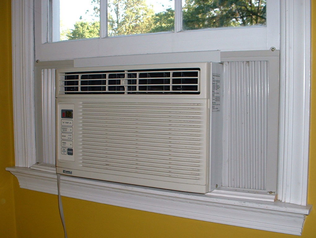 Window AC Unit